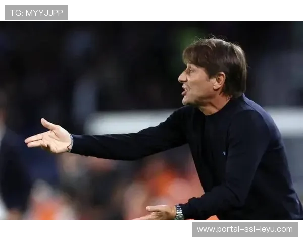 那不勒斯冬窗瞄准曼联中场梅努，孔蒂意图复制成功案例